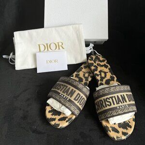 Christian Dior Paris Dway Slide Sandal in Leopard Print Size 39
